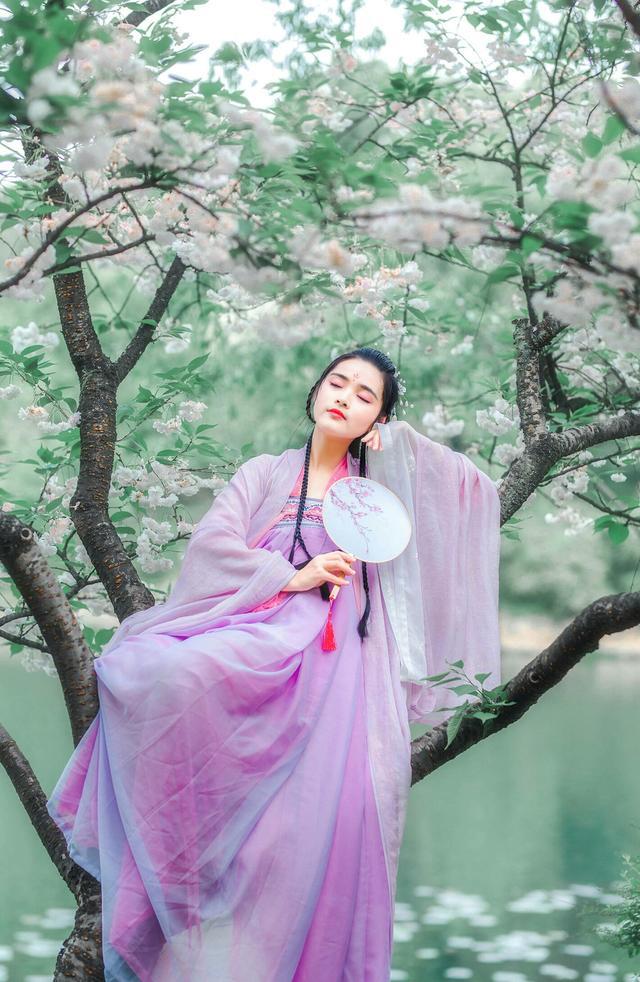 7旬老人哭诉：老伴去世后儿子给亲家买房养老却把我送到养老院(图9)