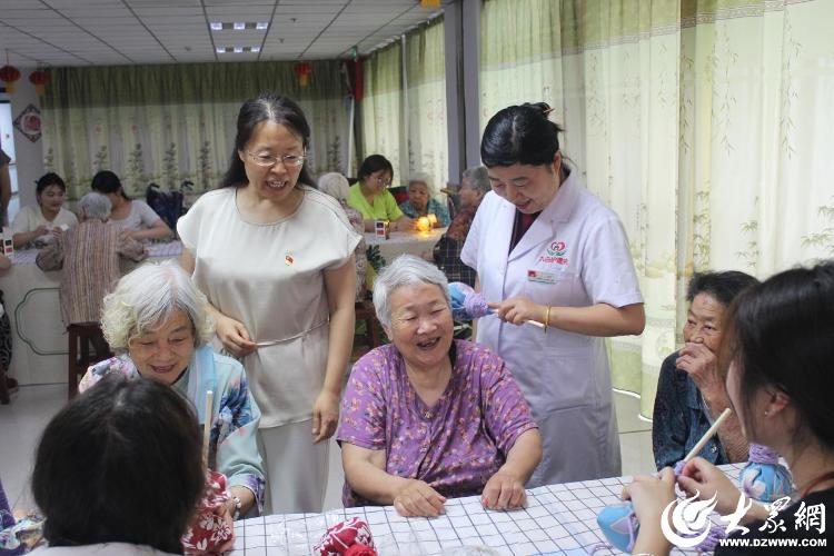 九游体育山东医专护理系 “同心向党迎七一 关爱老人促健康”主题活动走进临沂河东九曲护理院(图6)