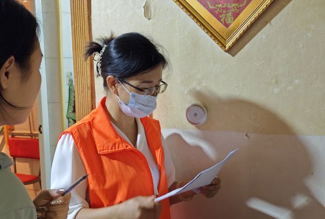 九游体育湖南50岁阿姨从月嫂转战养老护理:老人最担心的不是衰老而是孤独和无助(图3)