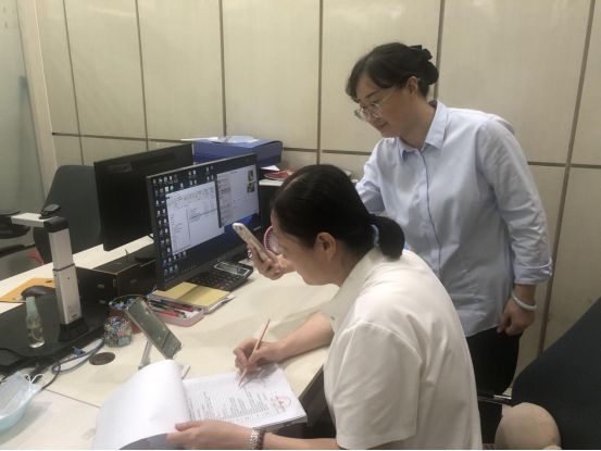 九游体育外地老人在泰安也可享受长护险了！新泰完成泰安首例异地护理评估(图1)