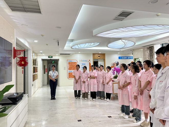 携手共筑路“萌新”向未来——西安市工会老年护理院成功举办2024年养老专业实习生欢迎会暨岗前培训九游体育(图4)