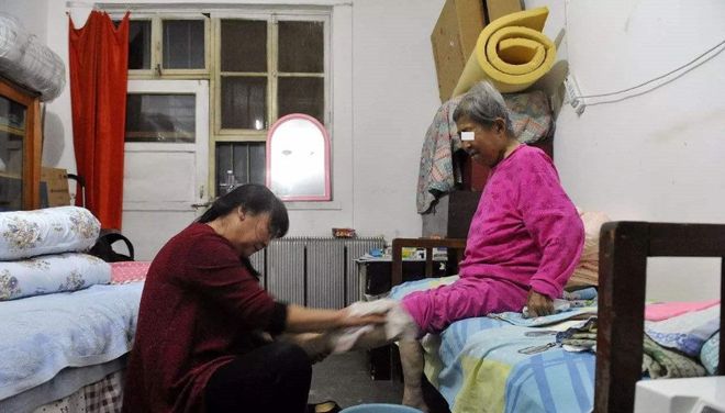 上海老人千万遗产赠保九游体育姆出国多年的养女怒告法庭法院判决揭晓(图6)