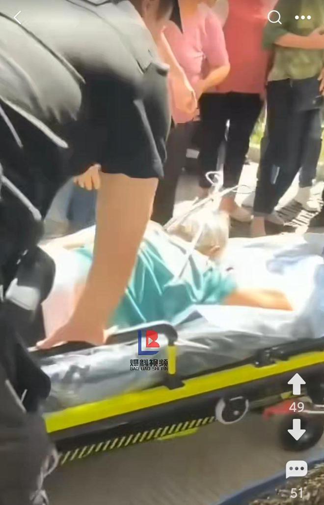 痛心！80岁老人被高空坠落的火钳砸中身亡警方：物主正接受调查九游体育(图2)