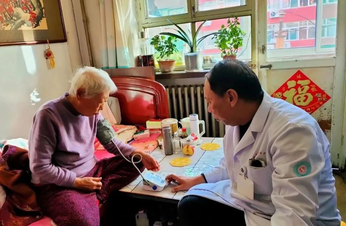 太原市迎泽区开展适宜护理上门服务九游体育项目 提高民生保障水平(图1)